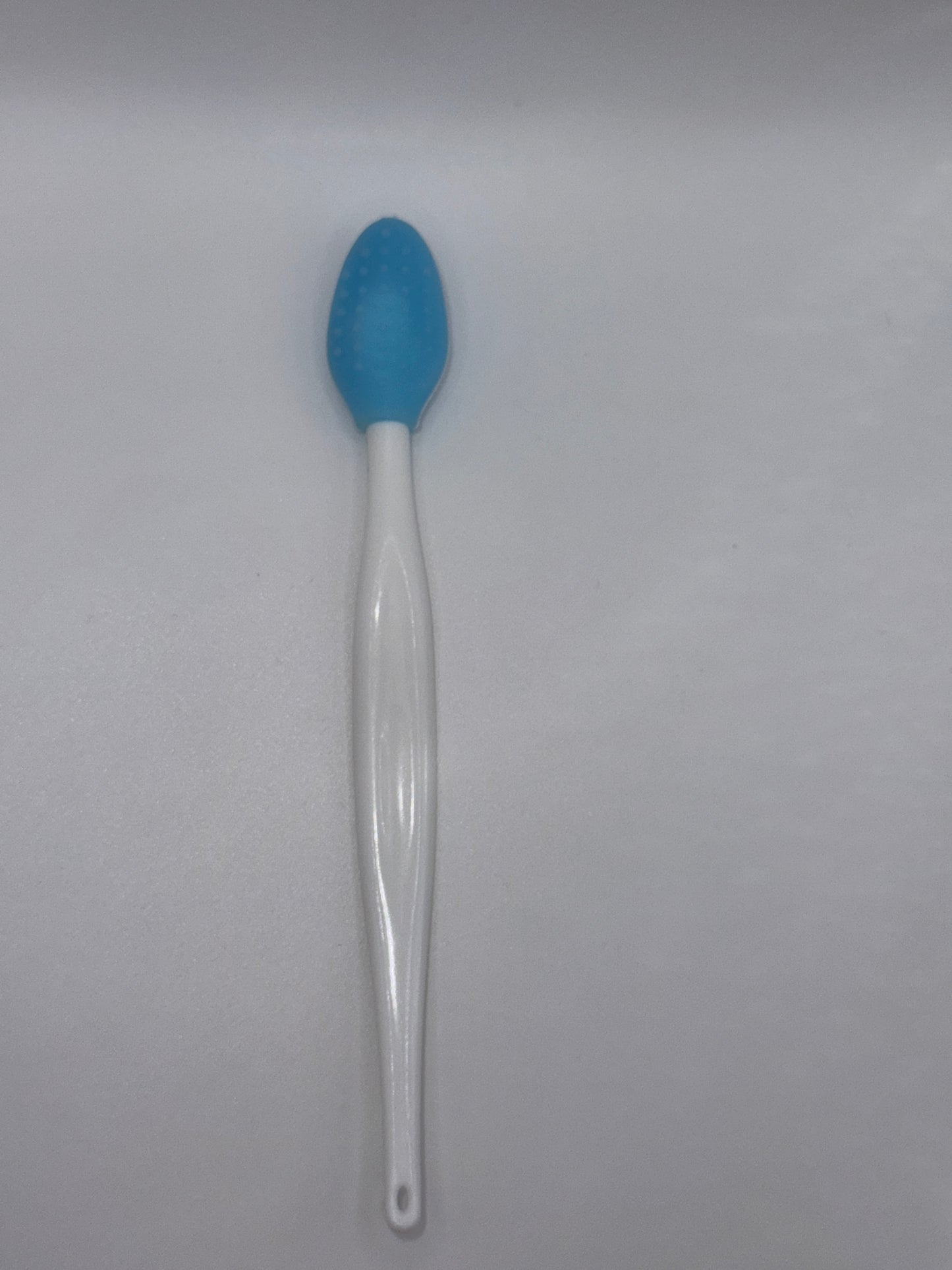 Silicone Lip Exfoliating Brush – Double-Sided Scrubber