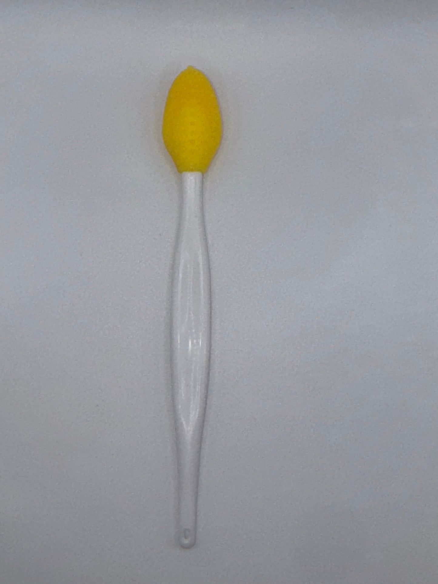 Silicone Lip Exfoliating Brush – Double-Sided Scrubber